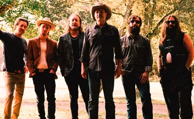 Jason Boland and The Stragglers
