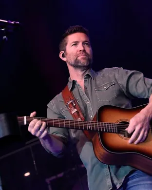 Josh Turner